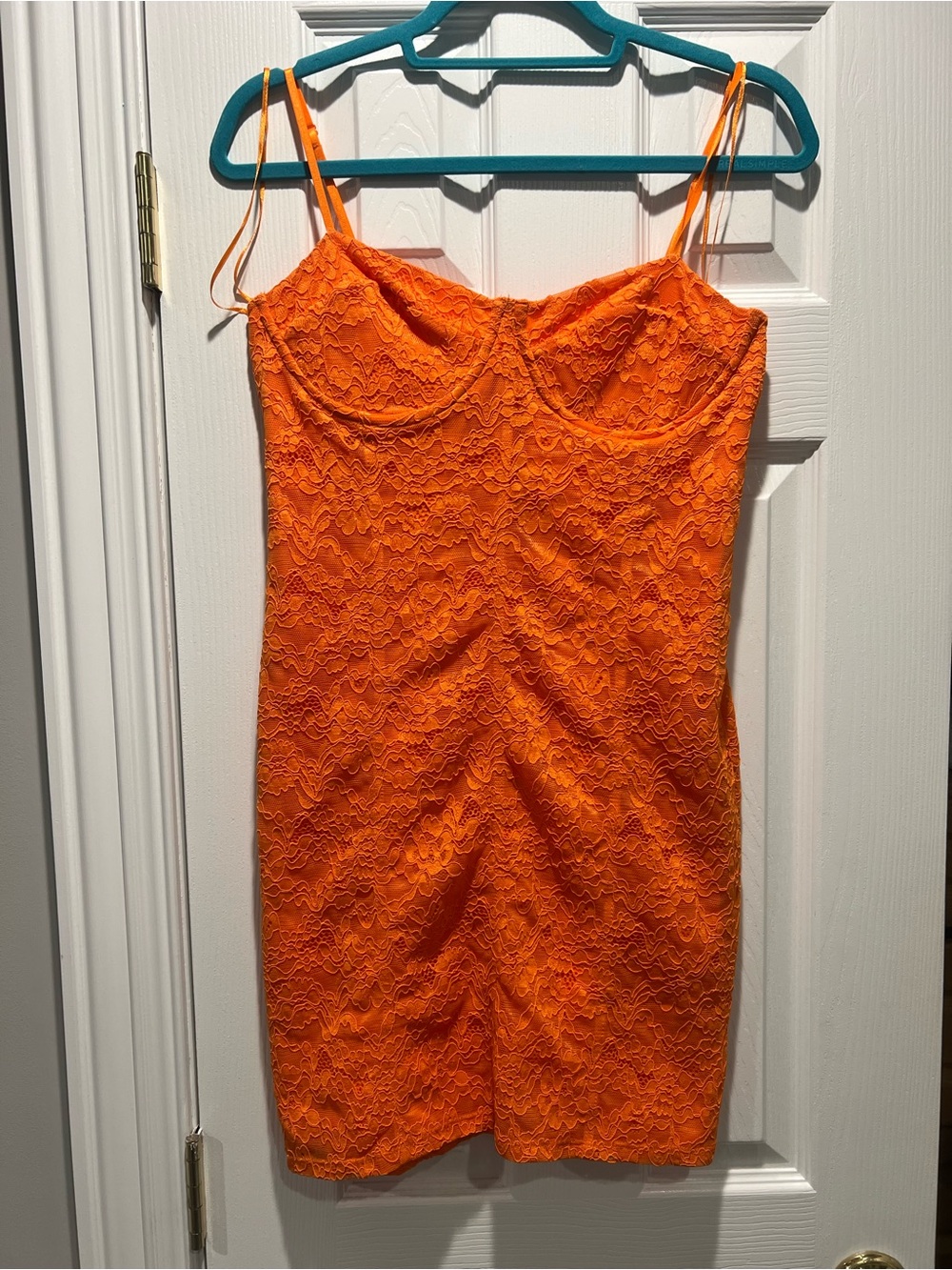 NWT Zara Orange Lace Mini Dress with Sweetheart Neckline - Picture 4 of 6